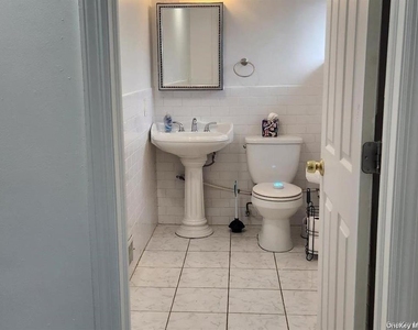 124 10th Avenue - Photo Thumbnail 12