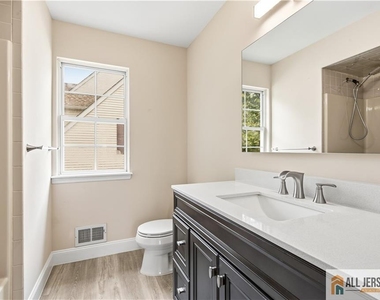 55 Parsler Place - Photo Thumbnail 16