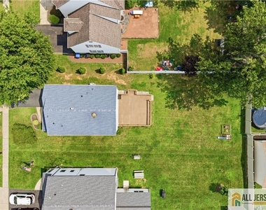 55 Parsler Place - Photo Thumbnail 25