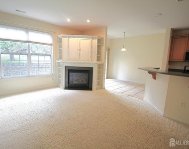 72 Truman Avenue - Photo Thumbnail 5