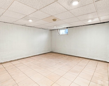 943 New Dover Road - Photo Thumbnail 21