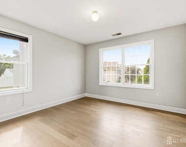 33 Melbloum Lane - Photo Thumbnail 22