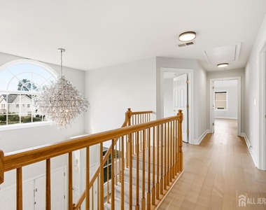 33 Melbloum Lane - Photo Thumbnail 12