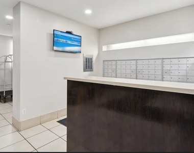 102 Bradhurst Avenue - Photo Thumbnail 13