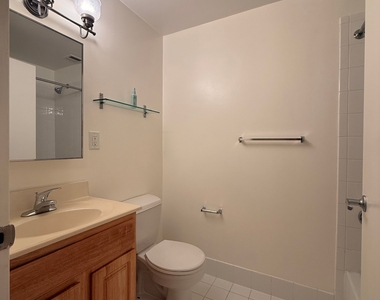 102 Bradhurst Avenue - Photo Thumbnail 9