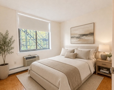 102 Bradhurst Avenue - Photo Thumbnail 7