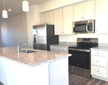 57 Brookfield Mews - Photo Thumbnail 16