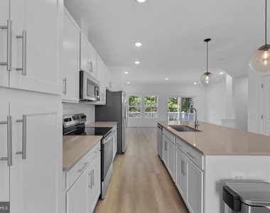 36161 Wilderness Shores Way - Photo Thumbnail 12