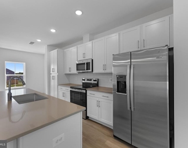 36161 Wilderness Shores Way - Photo Thumbnail 14