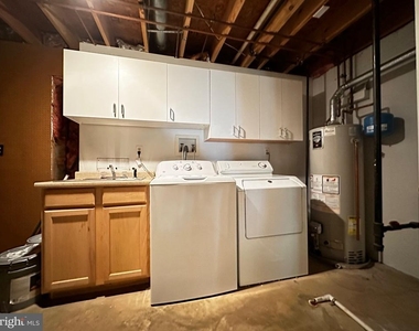 9799 Mock Orange Court - Photo Thumbnail 24