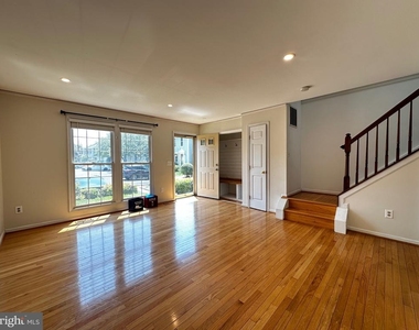 9799 Mock Orange Court - Photo Thumbnail 3