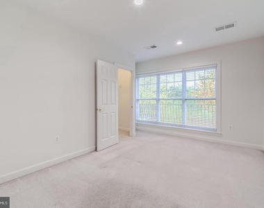 24909 Pinebrook Road - Photo Thumbnail 20
