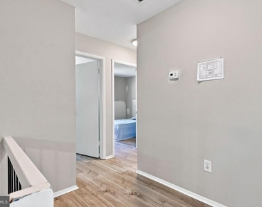 109 Biscayne Court - Photo Thumbnail 19