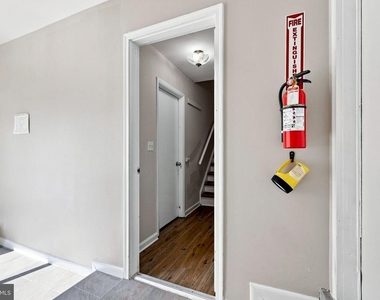 109 Biscayne Court - Photo Thumbnail 29