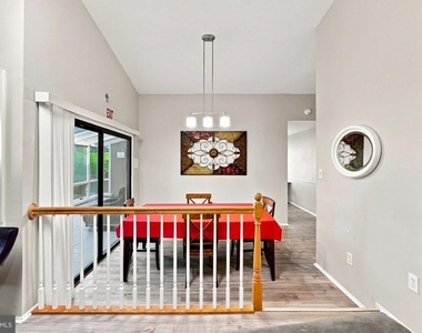 109 Biscayne Court - Photo Thumbnail 45