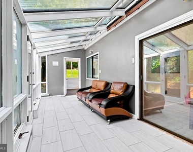 109 Biscayne Court - Photo Thumbnail 50