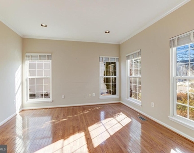 43258 Meadowood Court - Photo Thumbnail 22