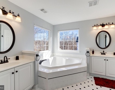 43258 Meadowood Court - Photo Thumbnail 37