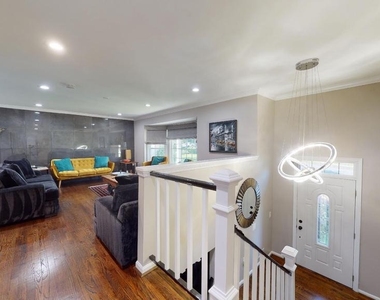 7628 Chancellor Way - Photo Thumbnail 1