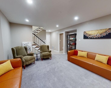 7628 Chancellor Way - Photo Thumbnail 19