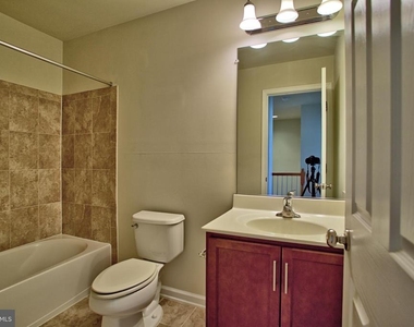 9612 Stockwell Lane - Photo Thumbnail 21