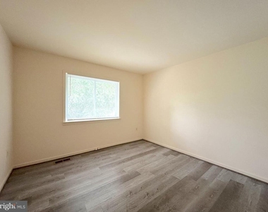 4657 Logsdon Drive - Photo Thumbnail 11