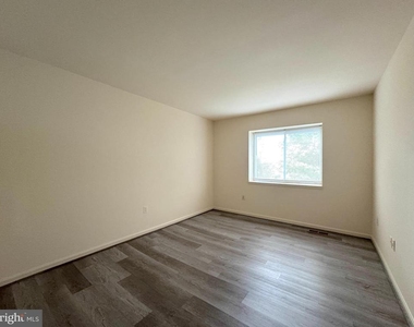 4657 Logsdon Drive - Photo Thumbnail 17