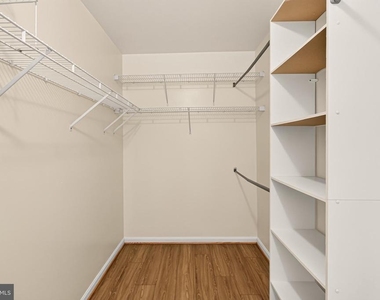 14637 Stream Pond Drive - Photo Thumbnail 29