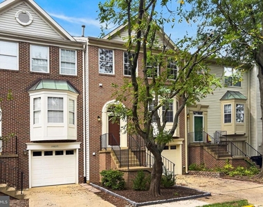 14637 Stream Pond Drive - Photo Thumbnail 1