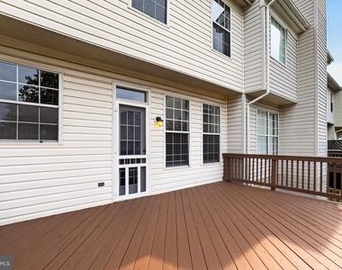 14637 Stream Pond Drive - Photo Thumbnail 43