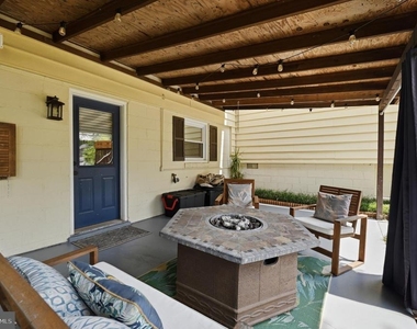 6426 Carriage Drive - Photo Thumbnail 40