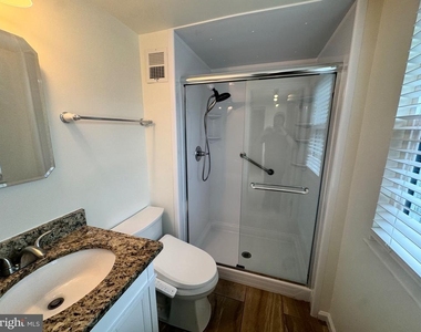 3001 Gatepost Lane - Photo Thumbnail 12