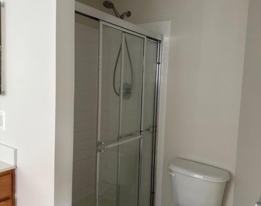 1310 Saunders Drive - Photo Thumbnail 13
