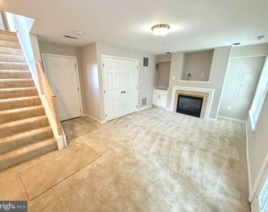 1166 N Vernon Street - Photo Thumbnail 30