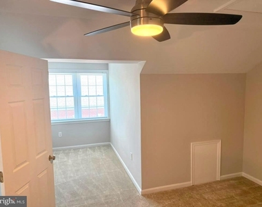 1166 N Vernon Street - Photo Thumbnail 27