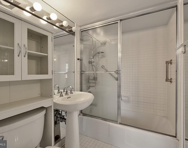 1021 Arlington Boulevard - Photo Thumbnail 25