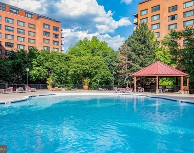 1021 Arlington Boulevard - Photo Thumbnail 59
