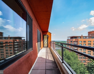 1021 Arlington Boulevard - Photo Thumbnail 35