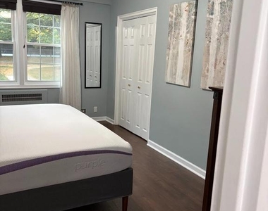 206 N George Mason Drive - Photo Thumbnail 18