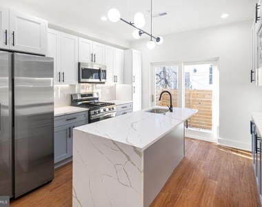 2650 Earp Street - Photo Thumbnail 5