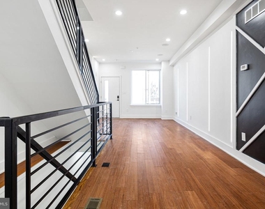 2650 Earp Street - Photo Thumbnail 4
