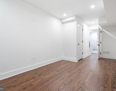 2650 Earp Street - Photo Thumbnail 9