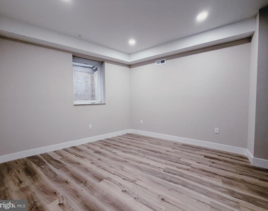 2720 W Thompson Street - Photo Thumbnail 8
