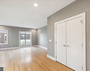 1130 N Front Street - Photo Thumbnail 22