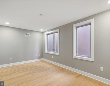 1130 N Front Street - Photo Thumbnail 13