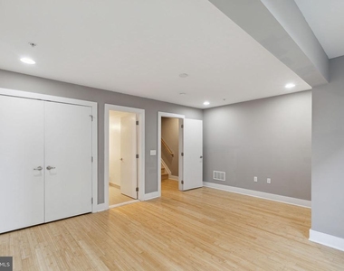 1130 N Front Street - Photo Thumbnail 20