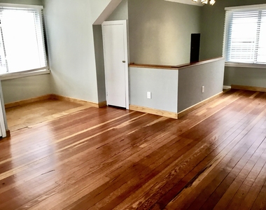 520 S Kenwood Avenue - Photo Thumbnail 7