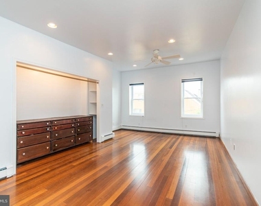 108 Richmond Street - Photo Thumbnail 9