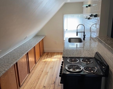 302 E Market Street - Photo Thumbnail 1