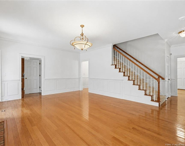 3525 Prestwick Drive - Photo Thumbnail 15